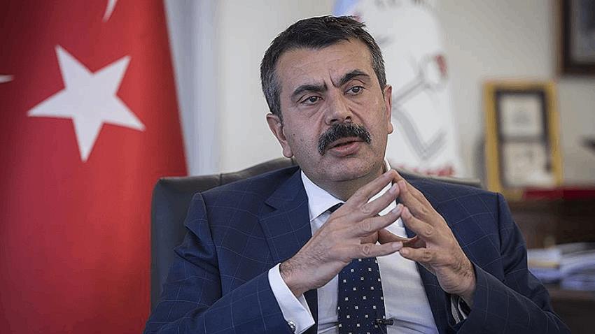 BAKAN DUYURDU. OKULLARDA YENİ DÖNEM BAŞLIYOR