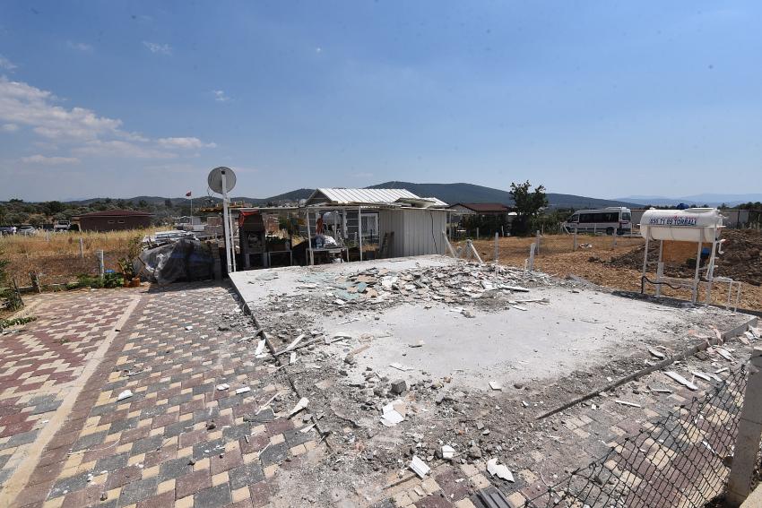 HOBİ BAHÇELERİNE TORBALI'DA GEÇİT YOK