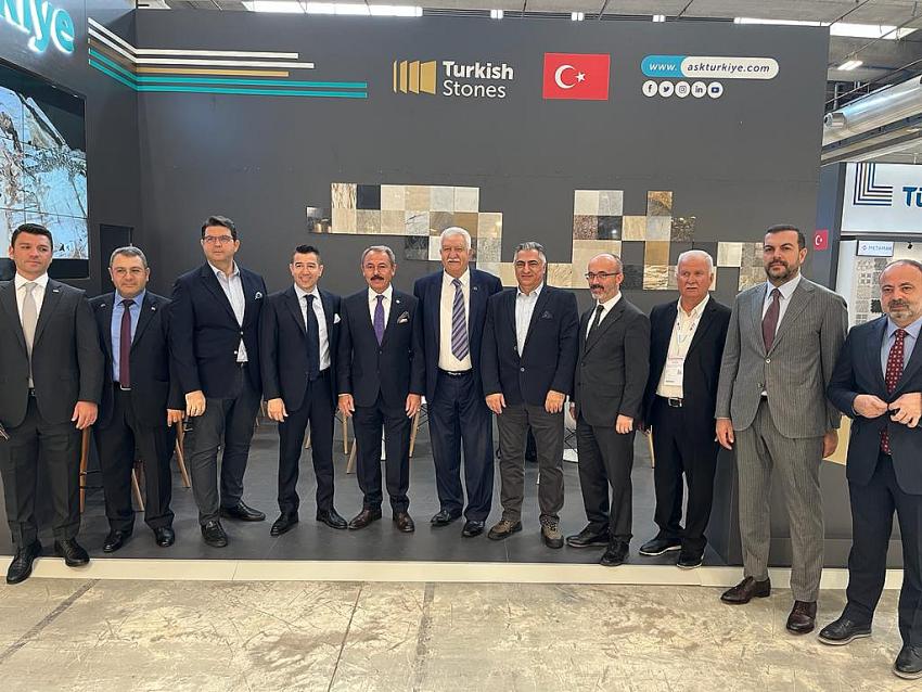 İTALYAN'IN DOĞALTAŞI EGE'DEN