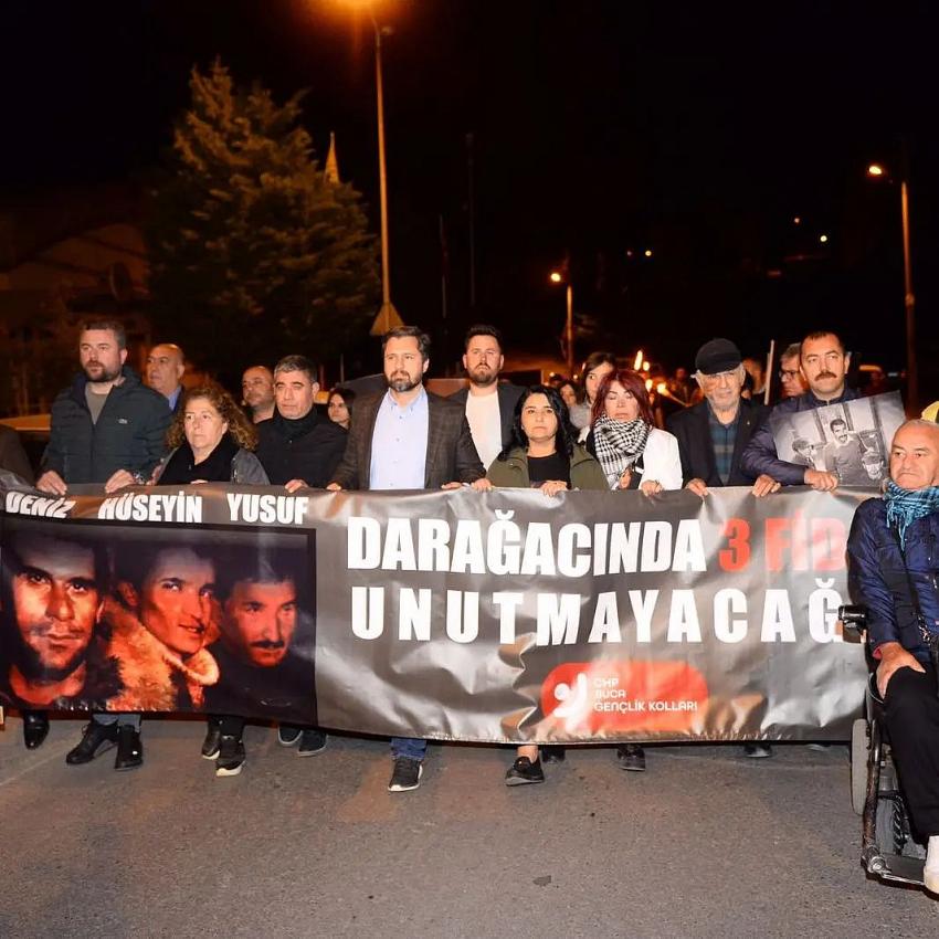 CHP İZMİR ÜÇ FİDANI ANDI 