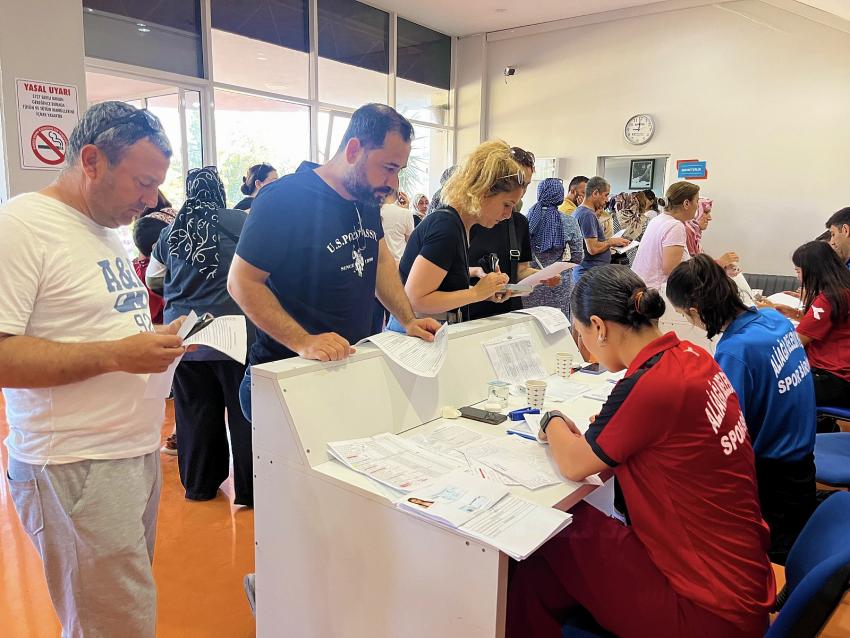 ALİAĞA'DA SPOR OKULLARINA YOĞUN İLGİ