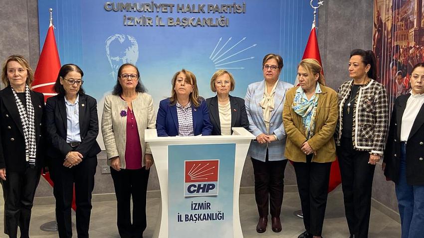 CHP İZMİR’İN KADINLARINDAN 93.YIL BASIN AÇIKLAMASI