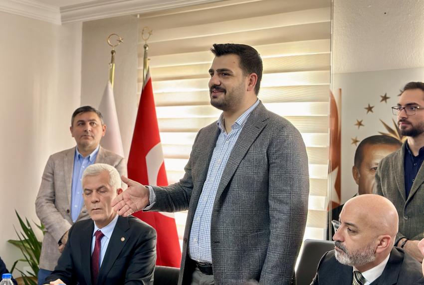 AK PARTİLİ İNAN:' TUNÇ SOYER 31 MART YOLCUSU'