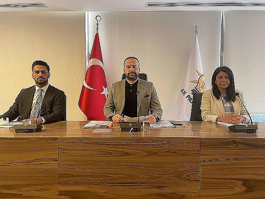 AK PARTİ İZMİR'DEN İSRAİL'E 'SAVAŞ AHLAKI' HATIRLATMASI