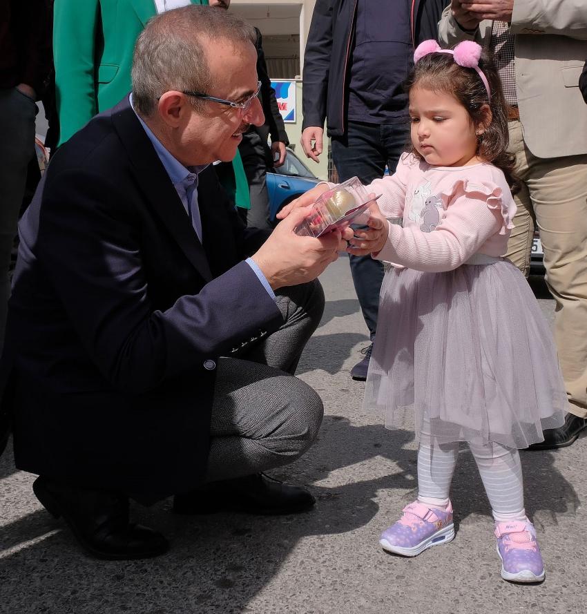 AK PARTİLİ SÜREKLİ'DEN SEÇİM BÖLGESİ TEMSLARI
