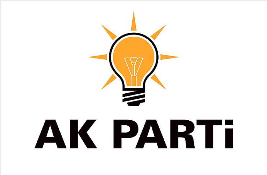 AK PARTİ İZMİR'DE 12 İLÇENİN YENİ BAŞKANLARI BELLİ OLDU