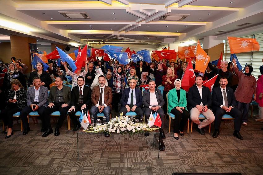 AK PARTİLİ HAMZA DAĞ: 'ÇAĞA YÖN VEREN ÜLKE OLACAĞIZ'