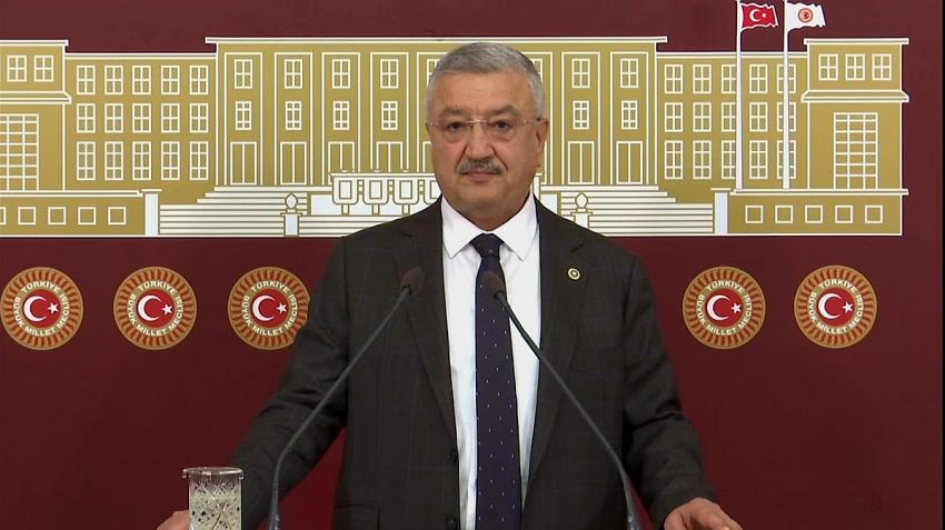 İZMİR'İN KOKUSU TBMM'YE TAŞINDI