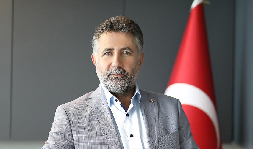 SANDAL:'İZMİRLİ DEPREMZEDE KADERİNE TERK EDİLİYOR'