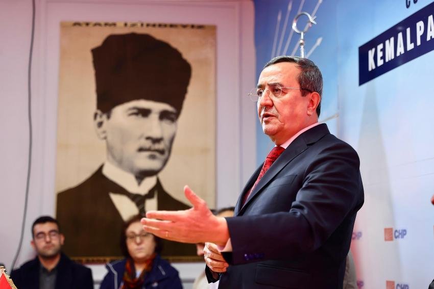 ABDÜL BATUR: 'İZMİR'İ YÖNETMEYE TALİBİM'