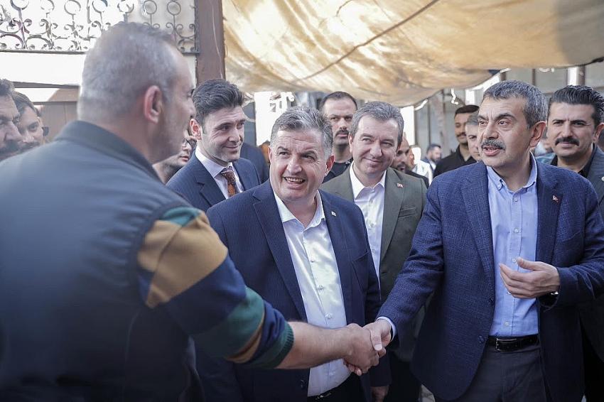 AK PARTİ BERGAMA ADAYI DOĞRUER'DEN EĞİTİM CAMİASINA SÖZ