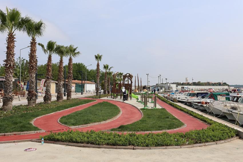 URLA'DA ÇEŞMEALTI VE İSKELE YENİLENDİ