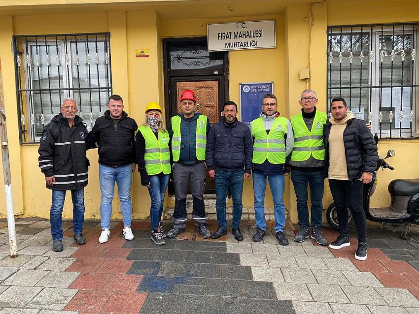 GAZİEMİR BELEDİYESİ DEPREM BÖLGESİNDE HASAR TESPİTİ YAPIYOR