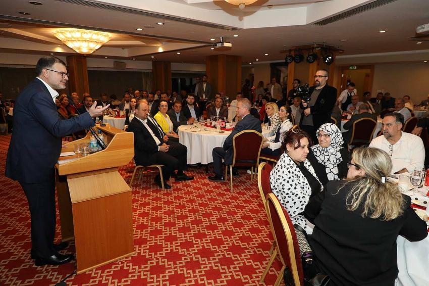 AK PARTİ İZMİR MİLLETVEKİLİ ADAYLARI SAHAYA İNDİ