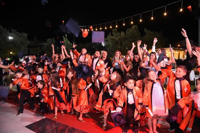 MENEMEN ULUKENT ANAOKULU’NDA İLK MEZUNİYET