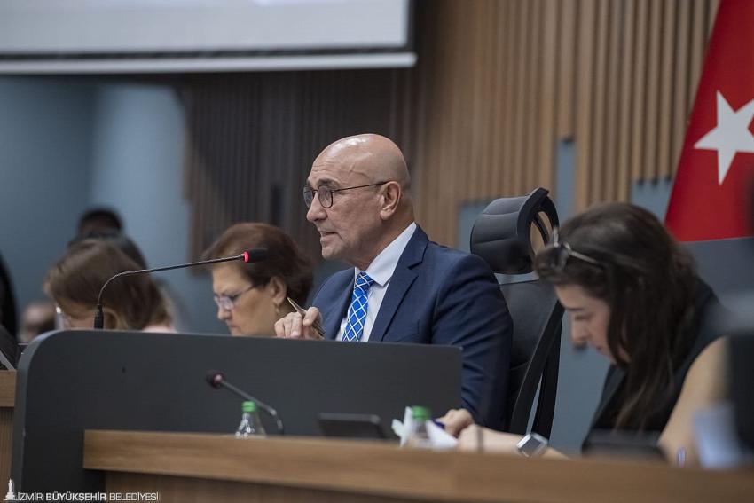 YERSENİZ...TUNÇ SOYER:'BÜYÜKŞEHİR KALE GİBİ AYAKTA'