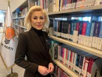 AK PARTİLİ BURSALI: ''ZİRVENİN ADI...TÜRKİYE' 