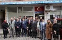 HAMZA DAĞ:“İZMİR’DE BİR TANE KÜTÜPHANE YOK”