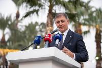 CEMİL TUGAY KADINLARA 'KORKMAYIN YALNIZ DEĞİLSİNİZ' DEDİ