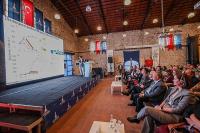 İZMİR KÖRFEZİ YİNE 'KONUŞULDU'