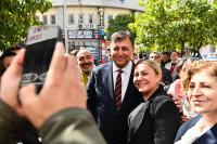 CEMİL TUGAY'DAN GÜLDÜREN ELEŞTİRİ. SEN NE YAPTIN?