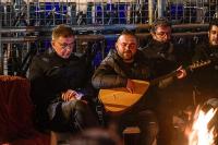 MESLEK FABRİKASI ÖNÜNDE GECE NÖBETİ