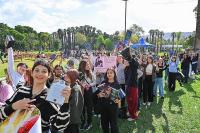 İZMİR KİTAPLARLA BULUŞUYOR