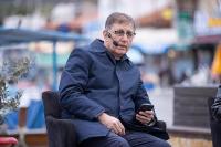 CEMİL TUGAY CANLI YAYINDA ŞİİR OKUDU