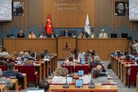 CHP İZMİR'DEN AK PARTİ İZMİR'E VANDALLIK SUÇLAMASI