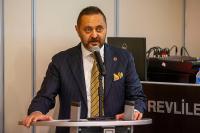 KARŞIYAKA'DA GÜNDEM MAAŞ ALAMAYAN EMEKÇİLER