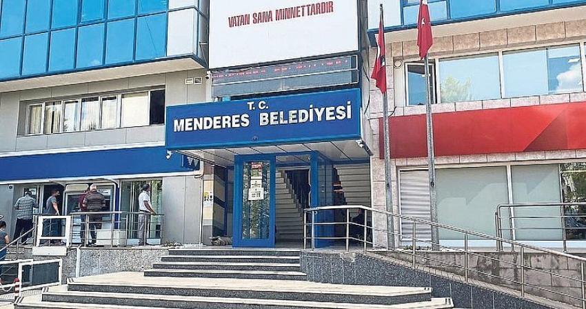 İZMİR'DEKİ BELEDİYENİN GRAM ALTINLARI BUHAR OLDU