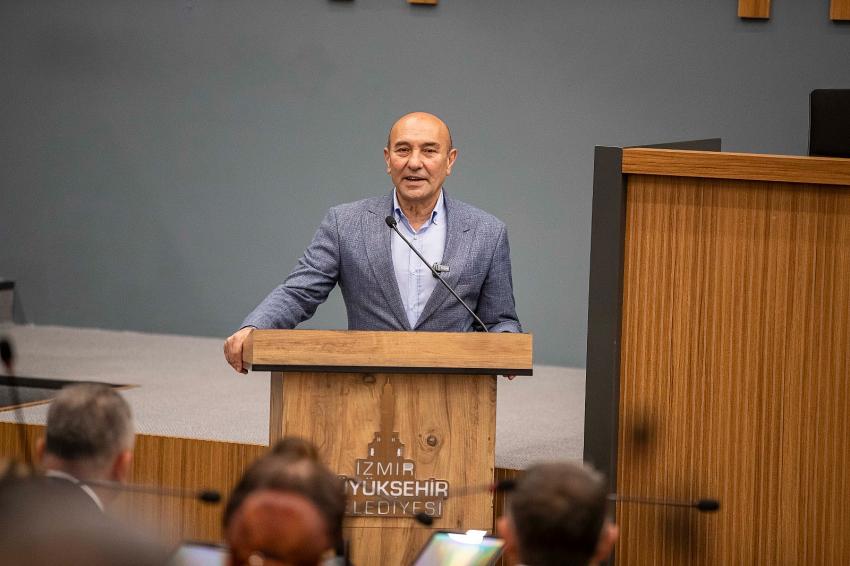 SOYER 'İZMİR'İ KUCAKLAMAYA DEVAM EDECEĞİZ' DEDİ