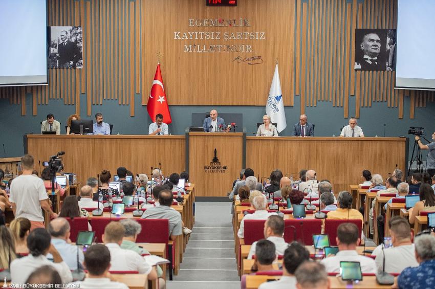 TUNÇ SOYER HÜKÜMETE SESLENDİ