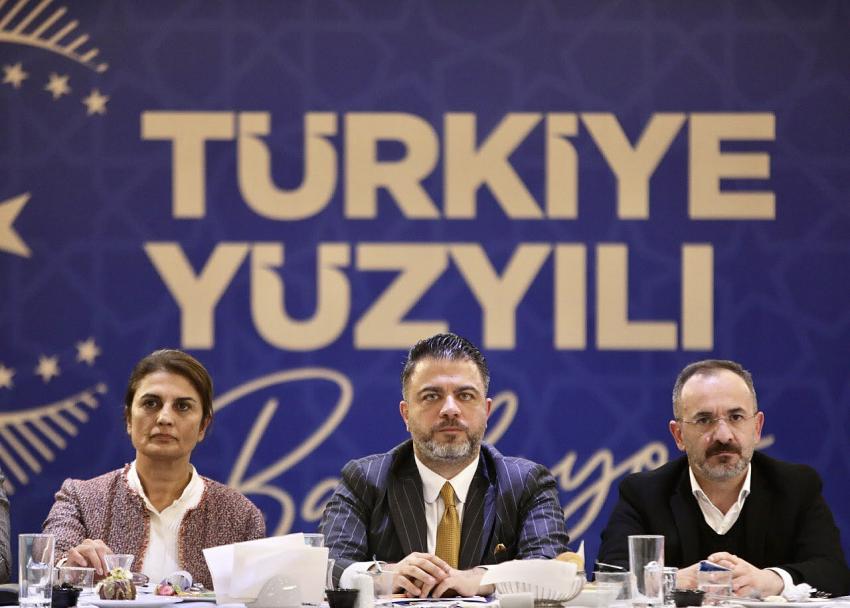 AK PARTİ'DE DAĞ VE YILDIRIM'DAN TEŞKİLATA MESAJ