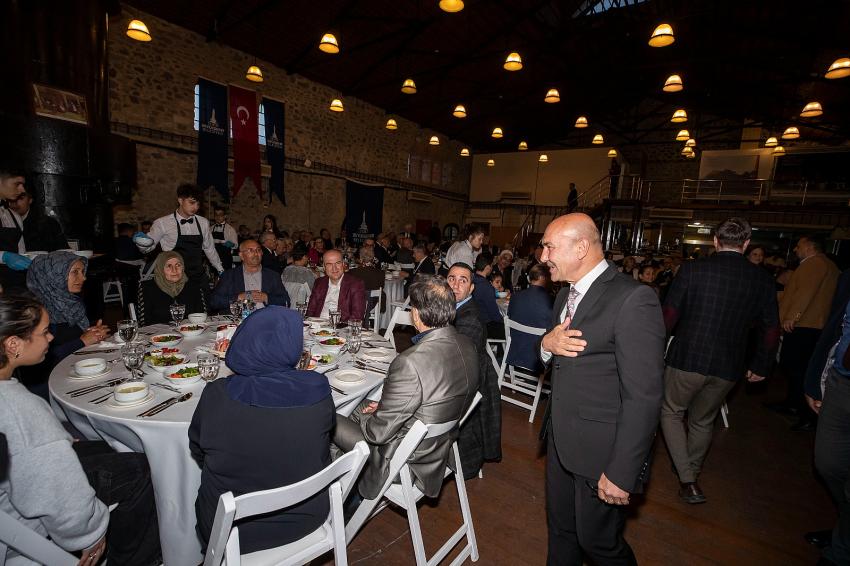 SOYER ŞEHİT YAKINLARI VE GAZİLERLE BULUŞTU