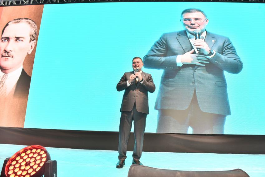 SAYGILI'DAN CHP'Lİ ASLANOĞLU'NA 'DEĞNEKÇİ' BENZETMESİ