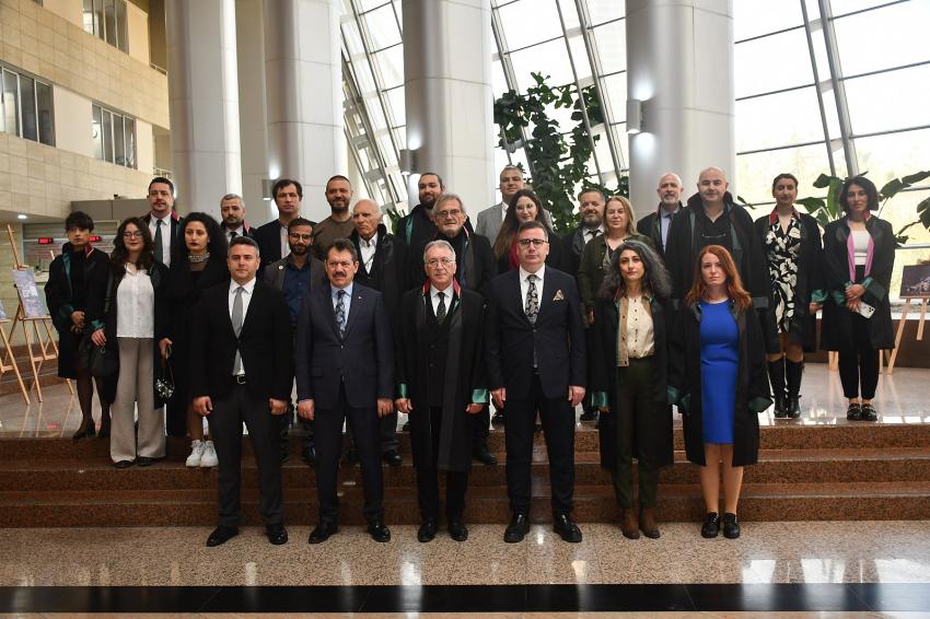 İZMİR BAROSU 'DEKLANŞÖR'E' BASTI